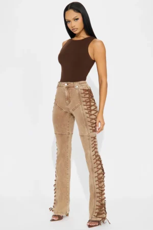 04-24-24_S7_1_FN1029HFLYJ_Khaki_KF_SS_10-47-54_77715_PXF Flare Pants Lace up Jeans